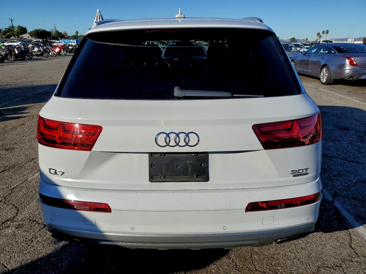 2017 Audi Q7 Premium Plus VIN: WA1LAAF72HD022147 Lot: 95457095