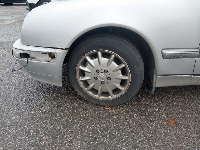 2000 MERCEDES-BENZ E CLASS E320 CDI ELEGANCE 4DR TIP AUTO