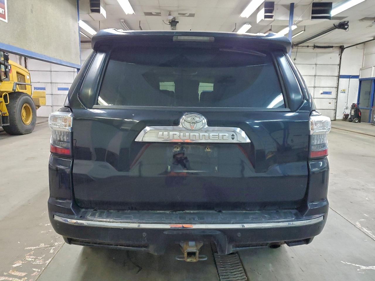 2015 Toyota 4Runner Sr5/Sr5 Premium VIN: JTEBU5JR7F5231847 Lot: 93458095