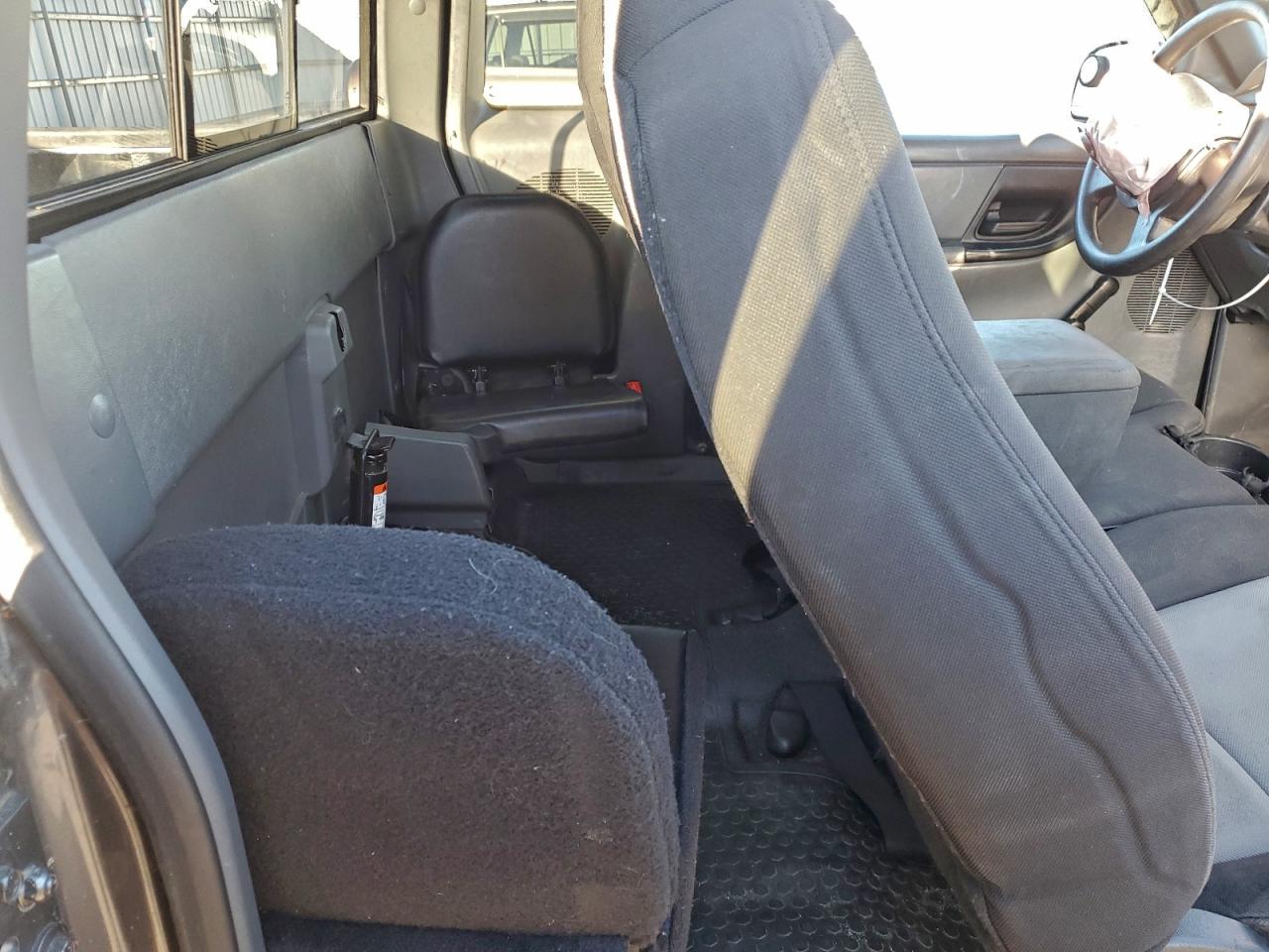 2005 Ford Ranger Super Cab VIN: 1FTZR45E75PA17059 Lot: 94386085