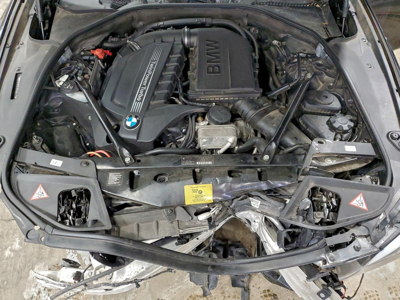 Фото: WBAFU7C53DDU68475