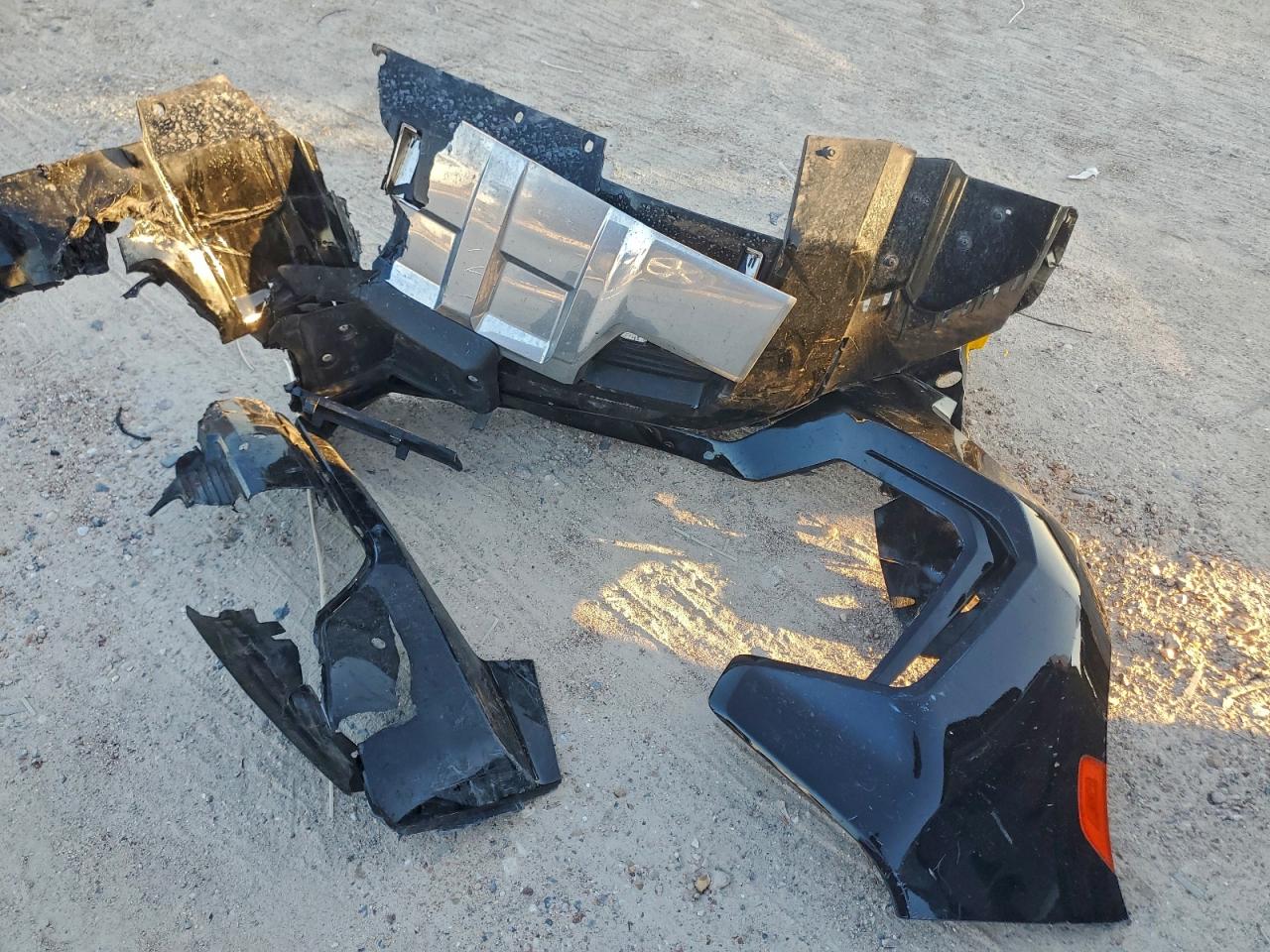 2022 Chevrolet Tahoe K1500 Z71 VIN: 1GNSKPKD5NR295733 Lot: 95641985