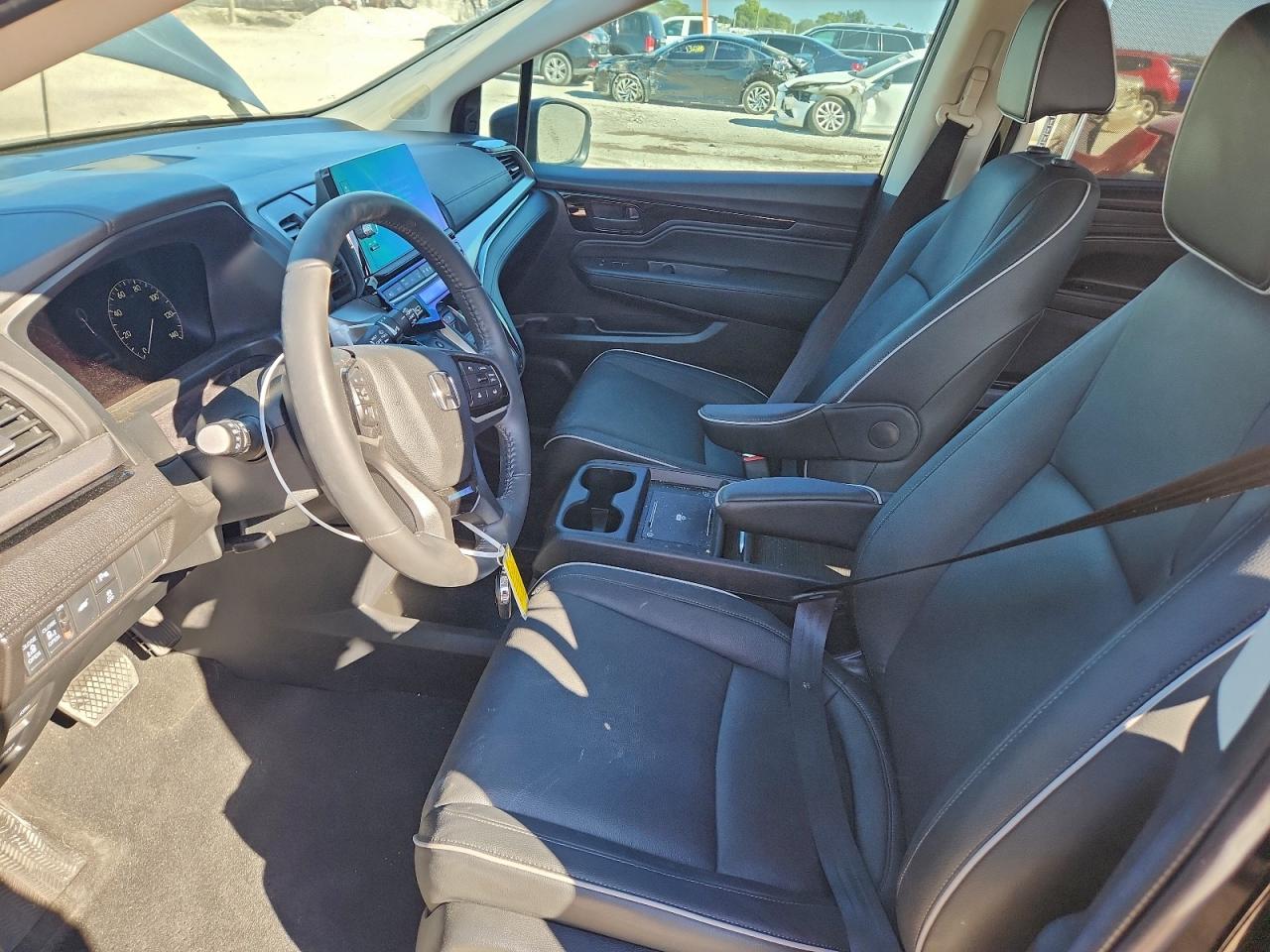 2025 Honda Odyssey Touring VIN: 5FNRL6H82SB041682 Lot: 95674495