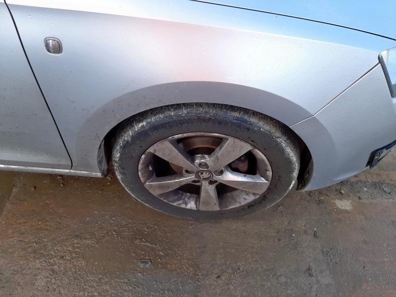 2014 SKODA RAPID 1.2 TSI SE CONNECT 5DR