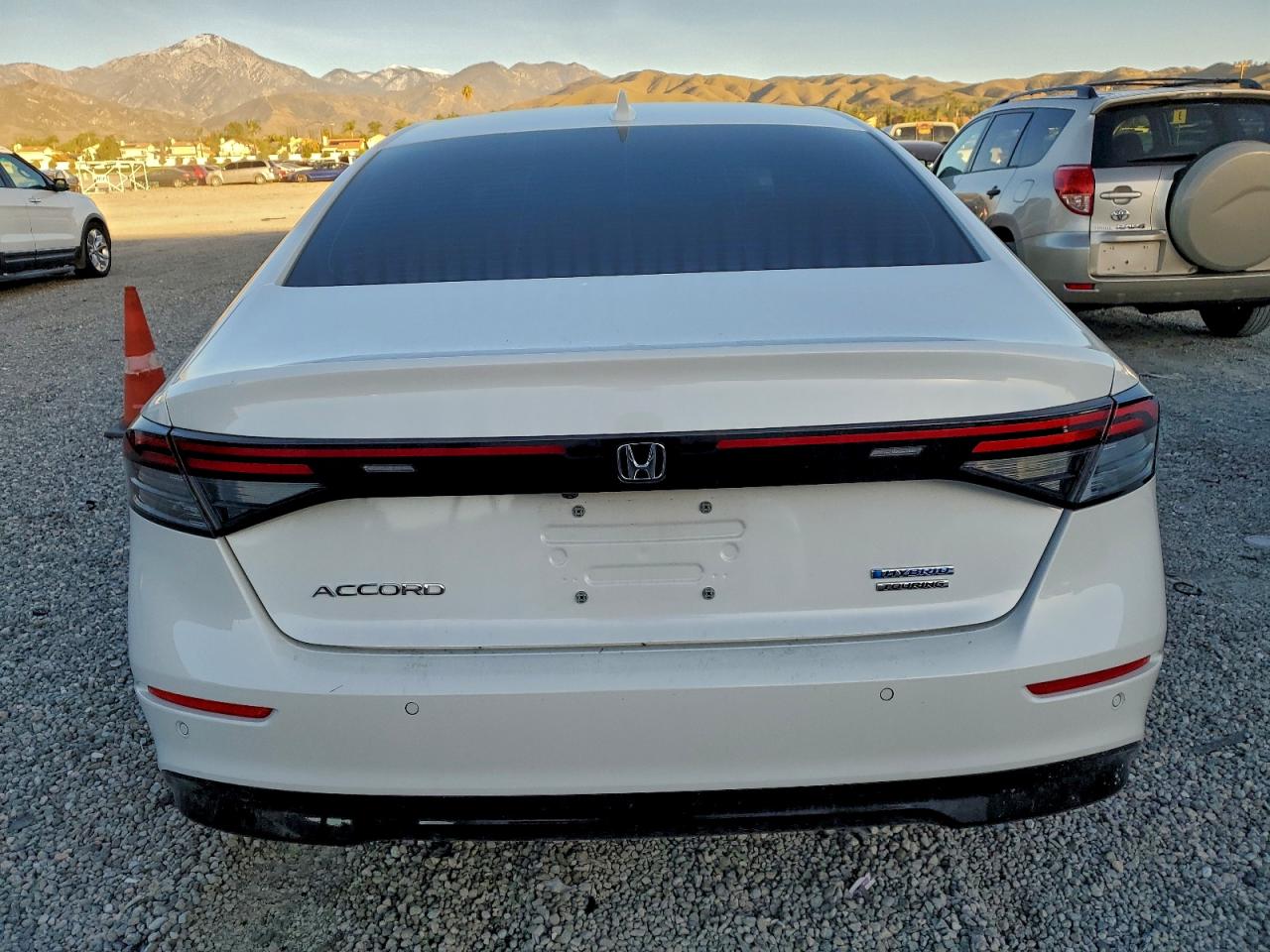 2024 Honda Accord Touring Hybrid VIN: 1HGCY2F83RA013798 Lot: 94781805