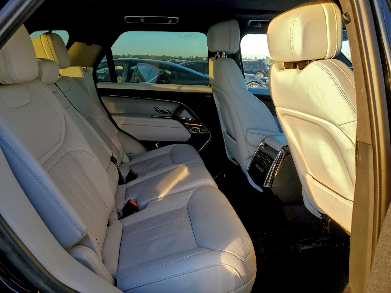 2025 Land Rover Range Rover Sport Se VIN: SAL1P9EU5SA439927 Lot: 92689375