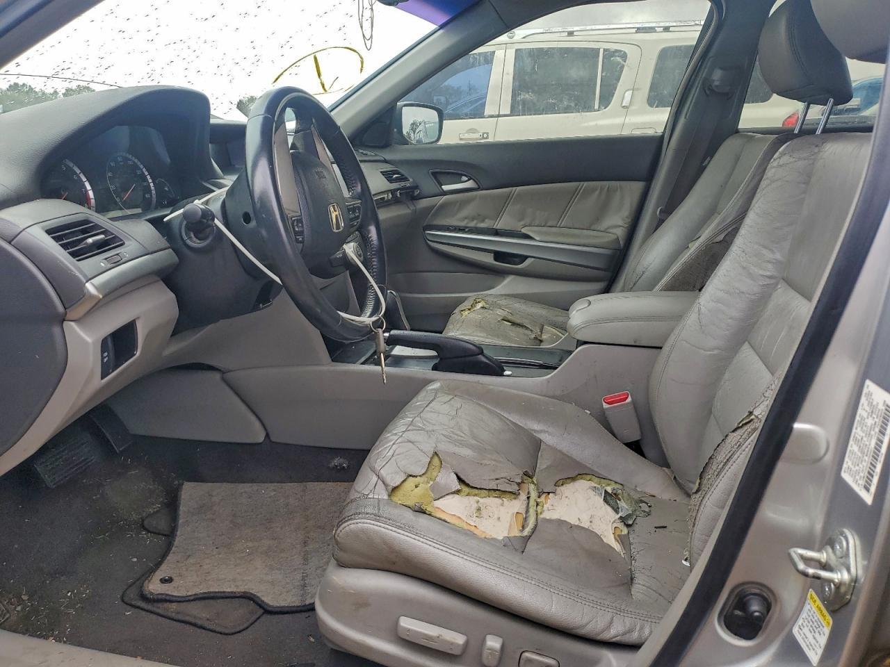 2008 Honda Accord Exl VIN: JHMCP26858C068997 Lot: 82502895