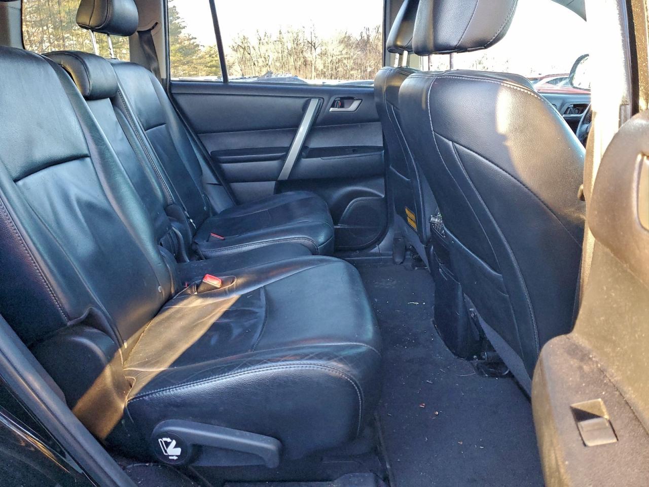 2013 Toyota Highlander Base VIN: 5TDBK3EH3DS275111 Lot: 96495245