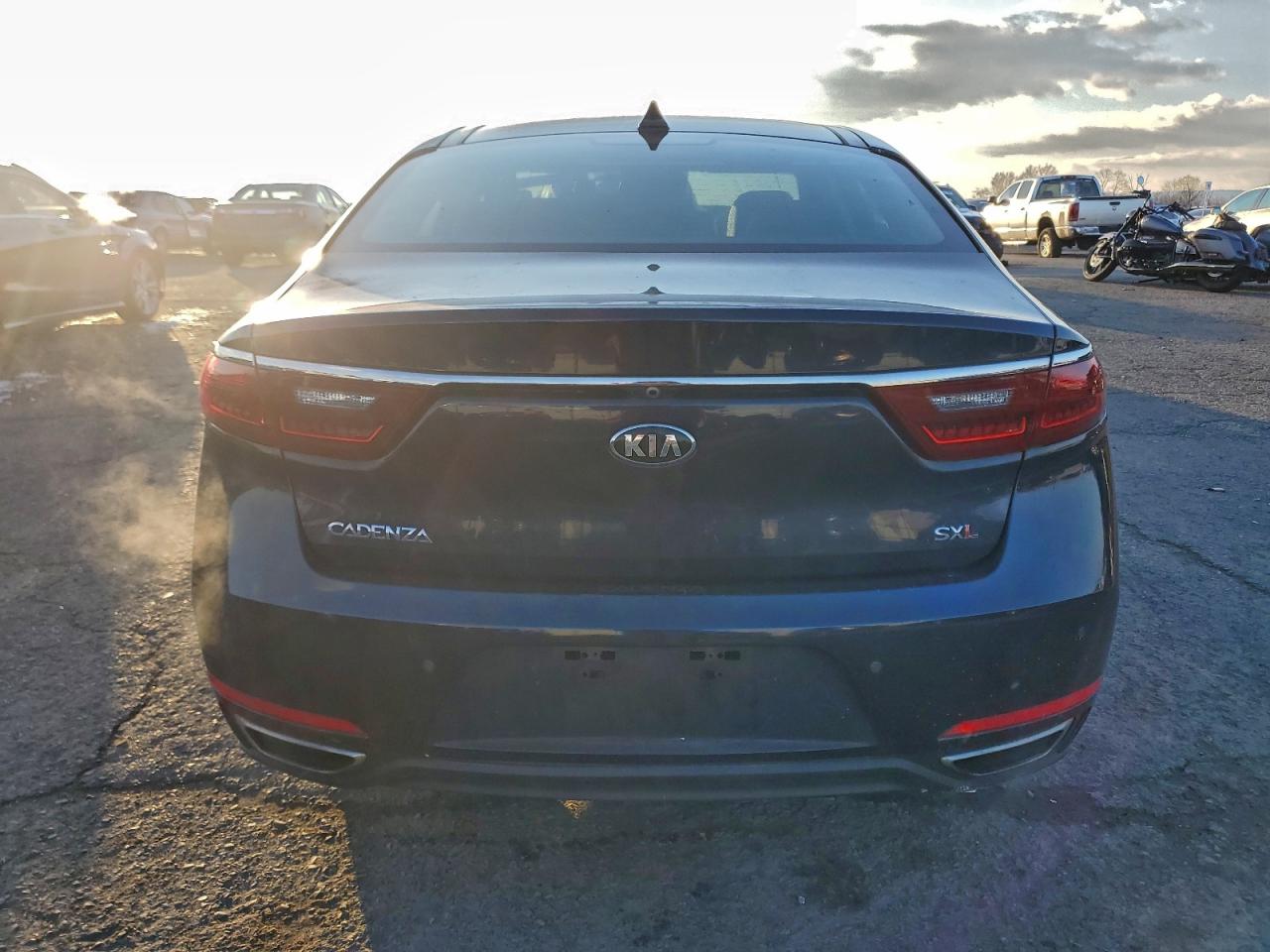 2017 Kia Cadenza Premium VIN: KNALC4J12H5070081 Lot: 95535255