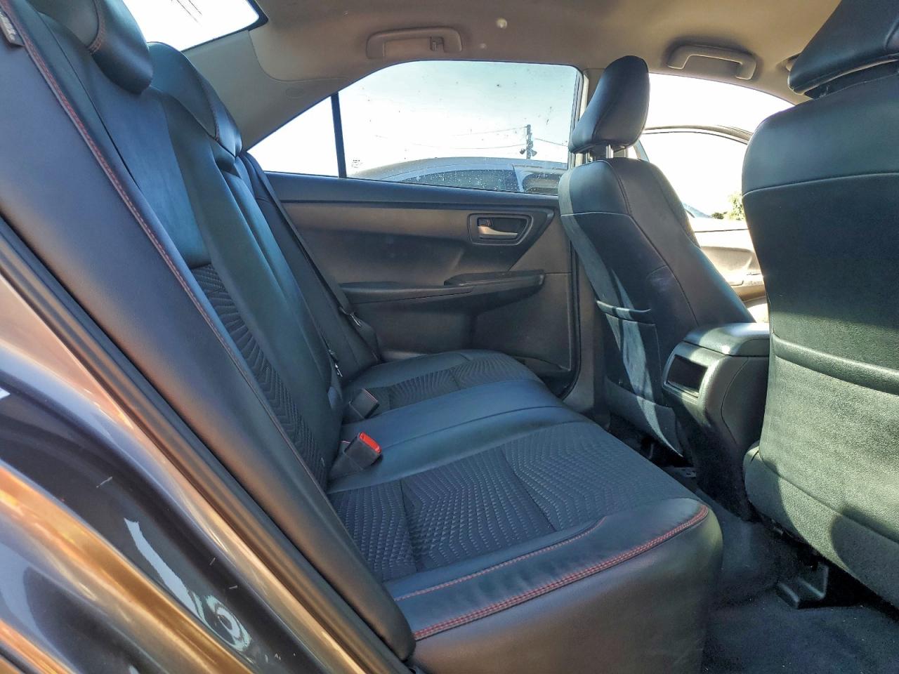 2015 Toyota Camry Le VIN: 4T1BF1FK4FU022618 Lot: 93995165