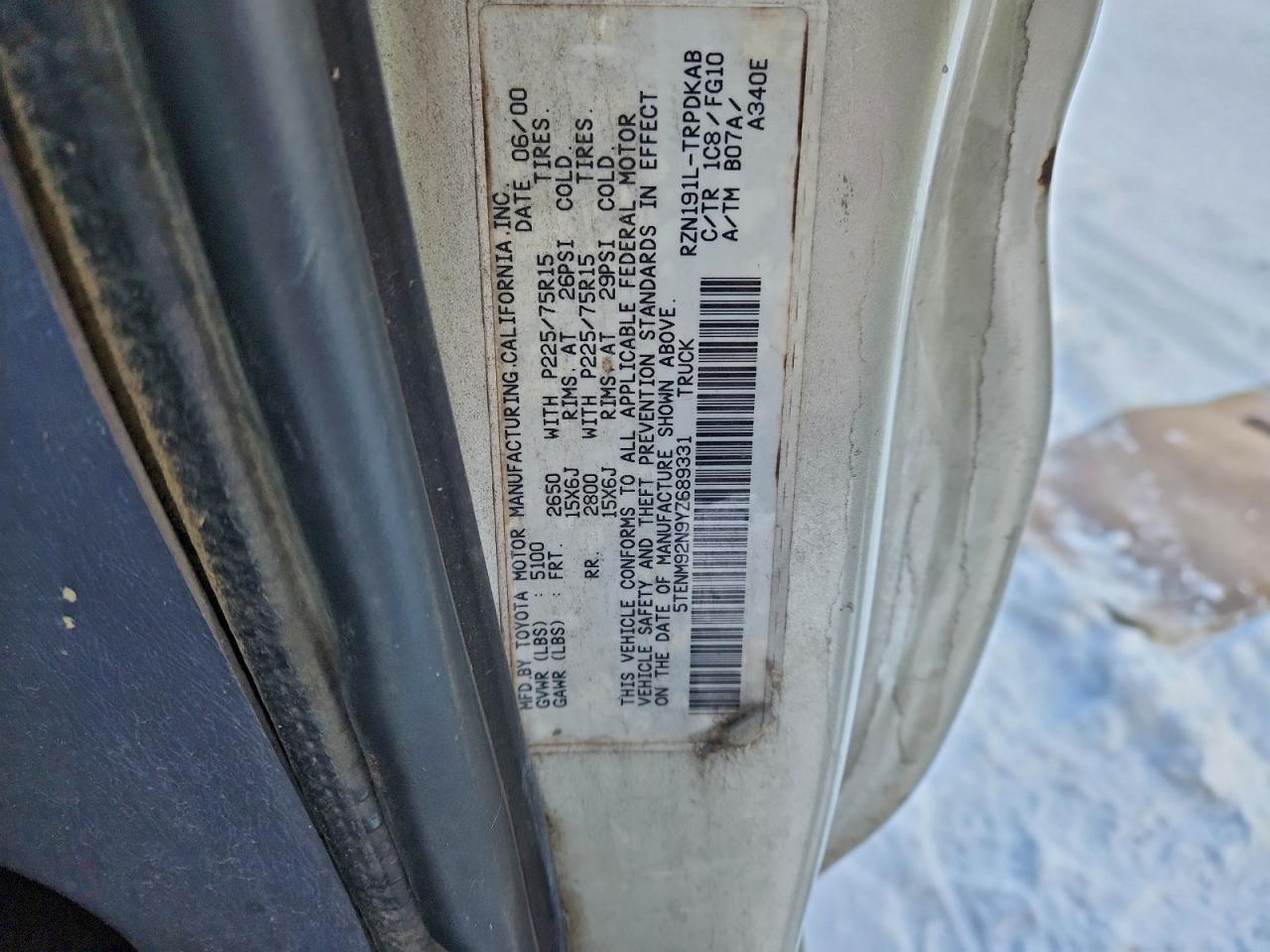 2000 Toyota Tacoma Prerunner VIN: 5TENM92N9YZ689331 Lot: 94209755