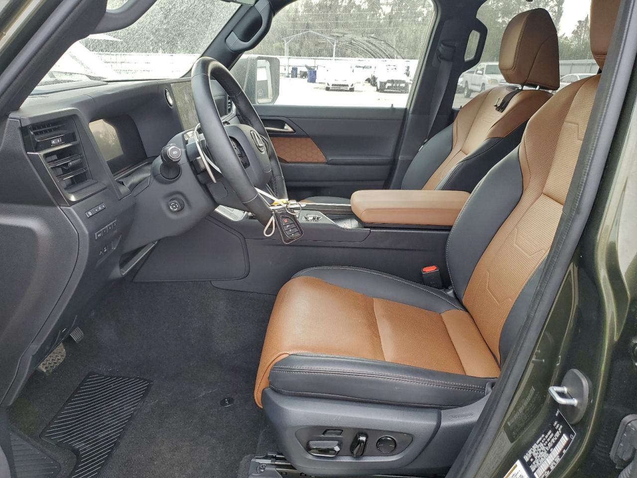 2024 Lexus Gx 550 Luxury VIN: JTJVBCDXXR5004935 Lot: 94452335