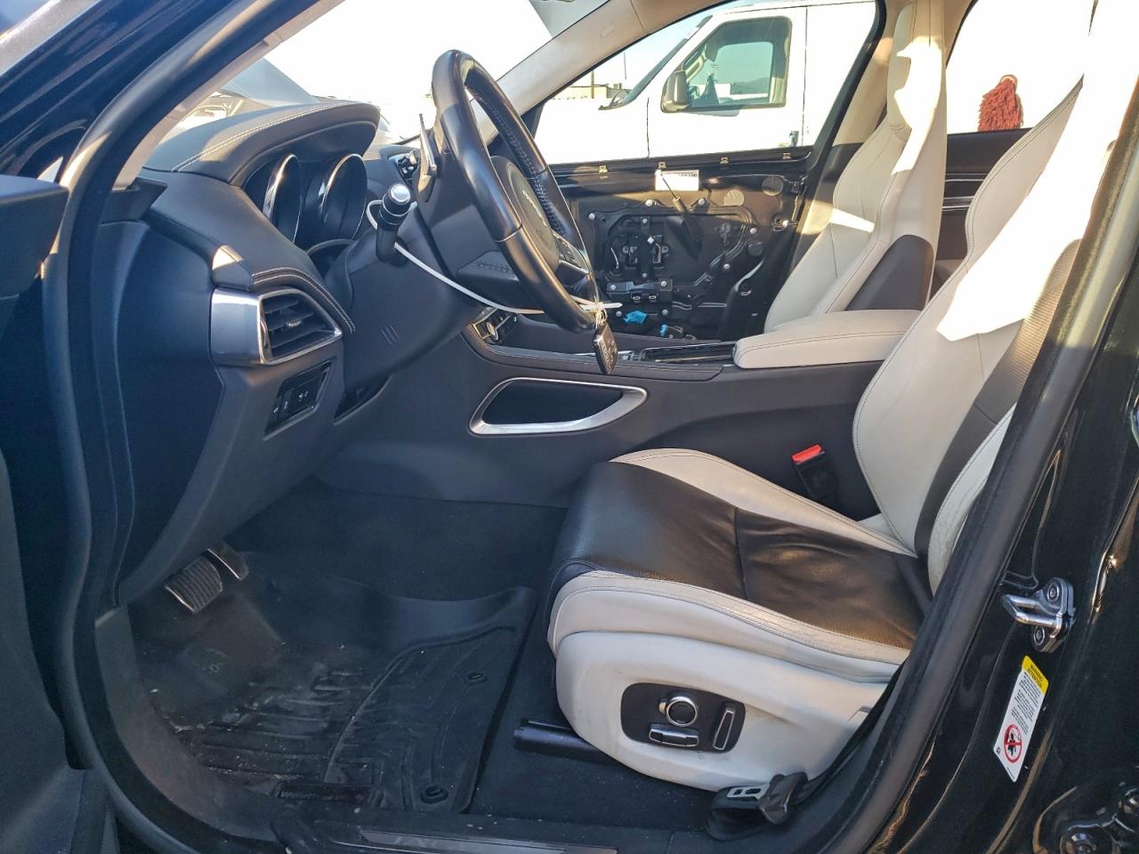 2020 Jaguar F-Pace R - Sport VIN: SADCL2GX6LA627615 Lot: 94091075