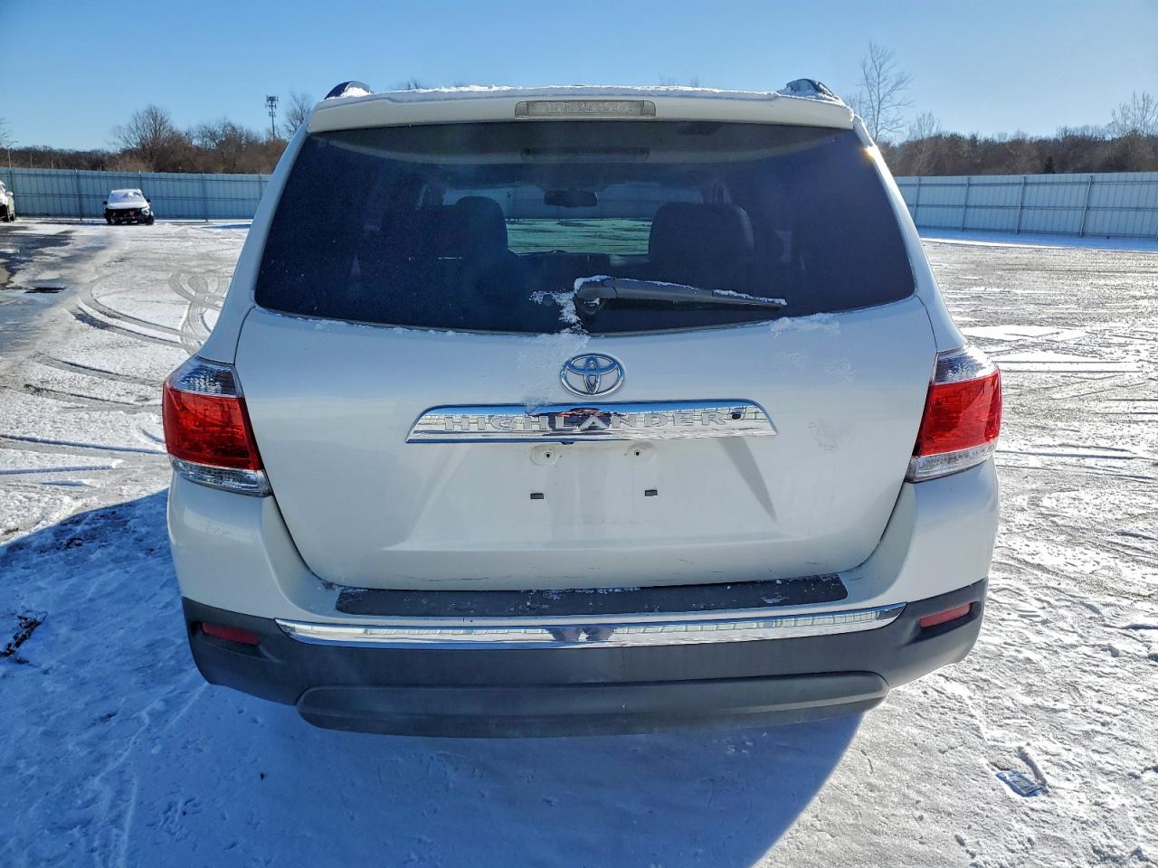 2011 Toyota Highlander Base VIN: 5TDZK3EH3BS028201 Lot: 96543385