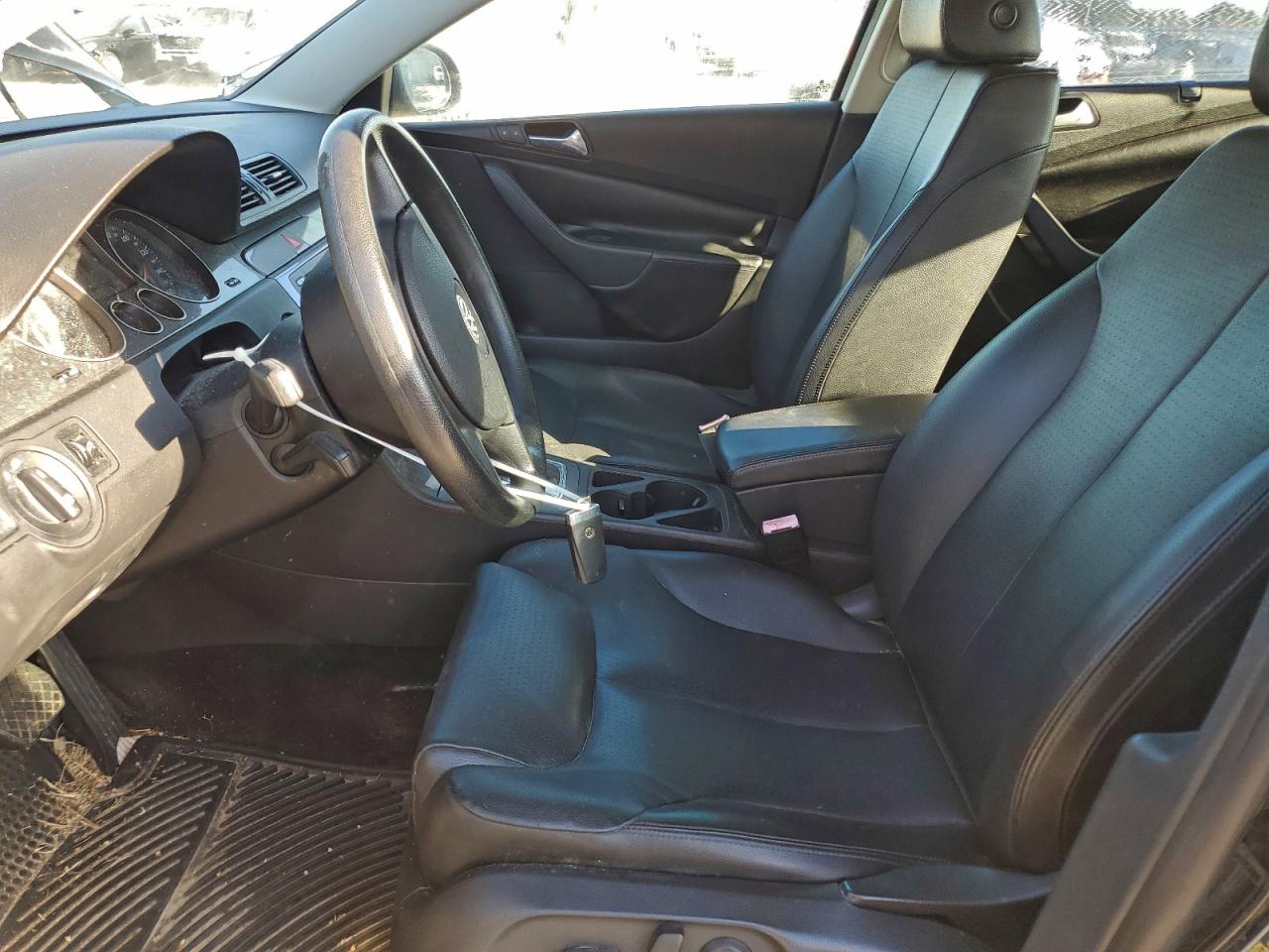 2008 Volkswagen Passat Turbo VIN: WVWJK73C48P055289 Lot: 97199035