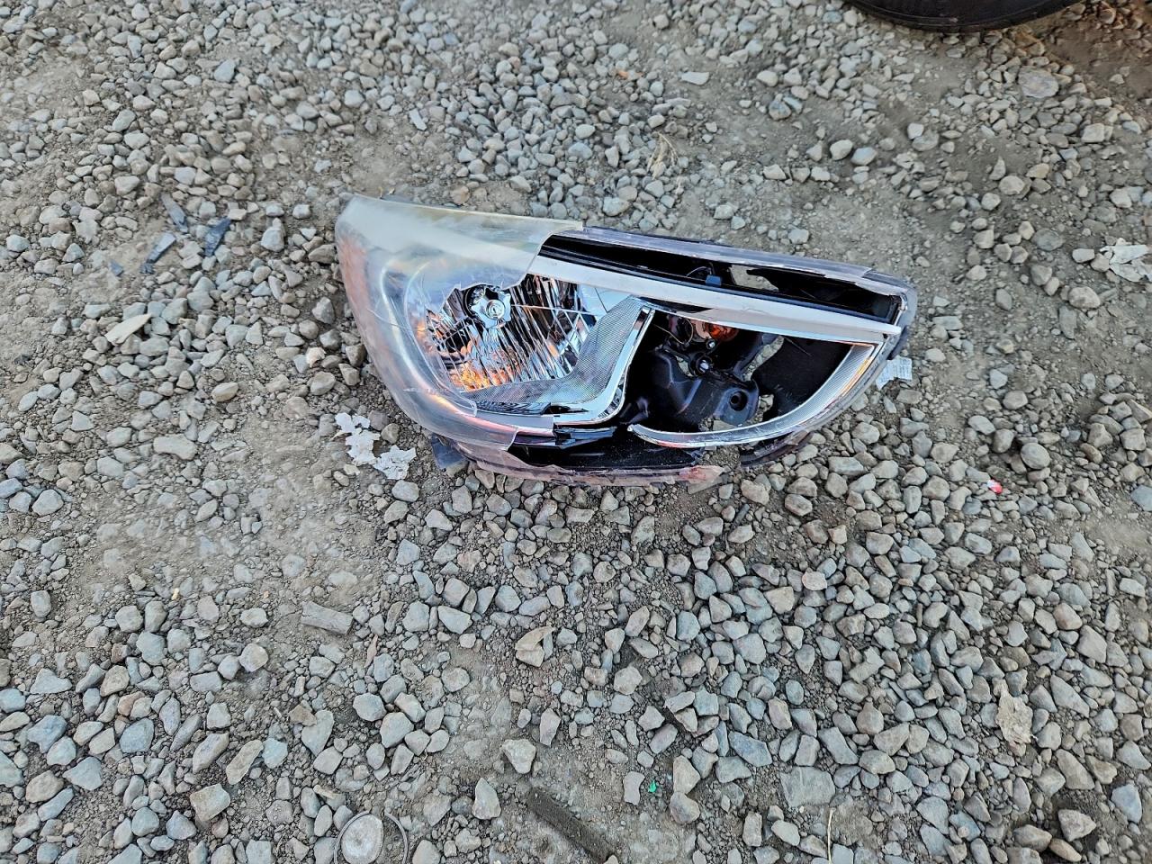 2015 Hyundai Accent Gls VIN: KMHCT4AE4FU921740 Lot: 96618865