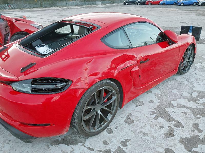 2021 PORSCHE CAYMAN 4.0 GT4 2DR