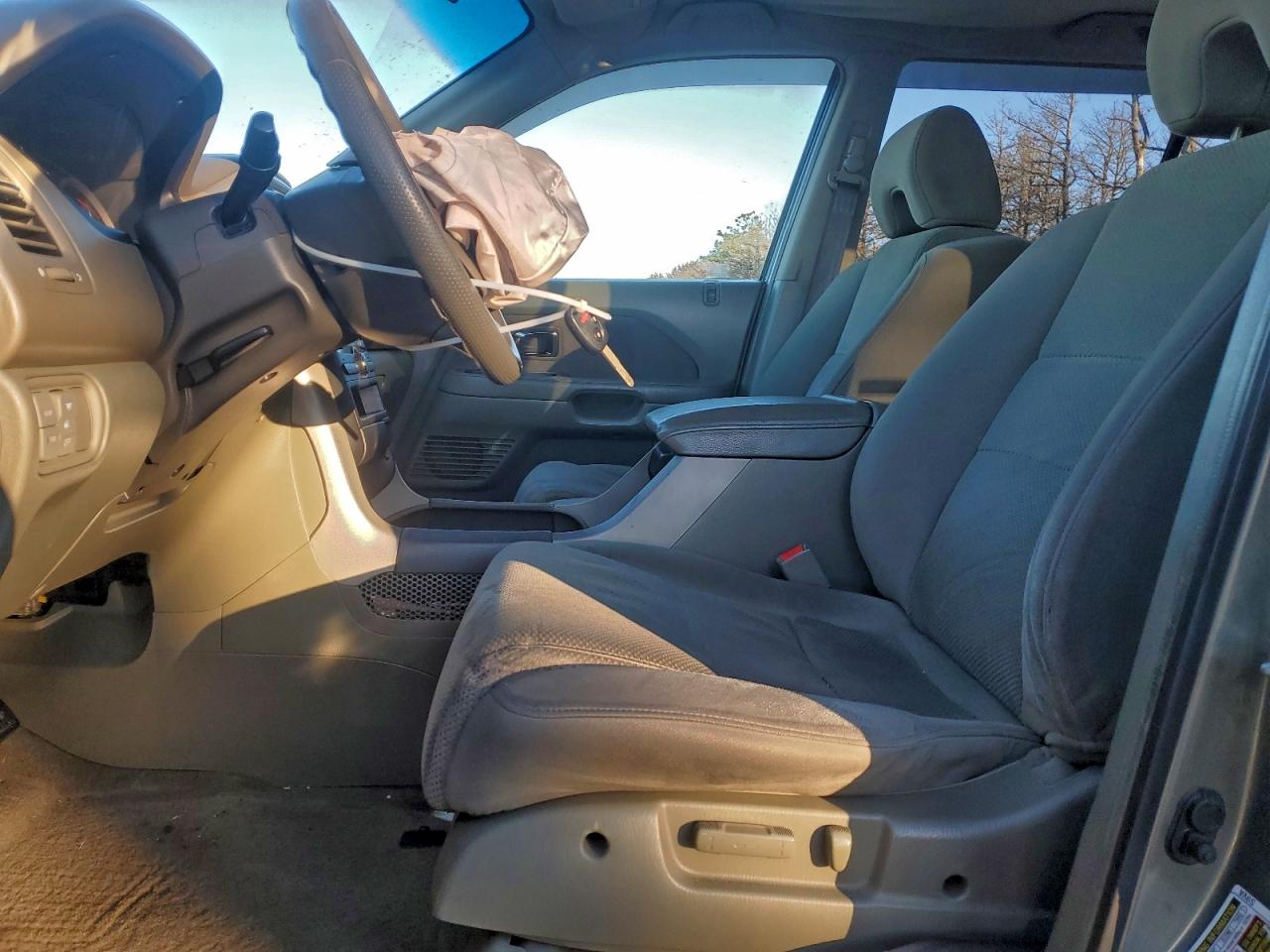 2008 Honda Pilot Ex VIN: 5FNYF184X8B007985 Lot: 97592385