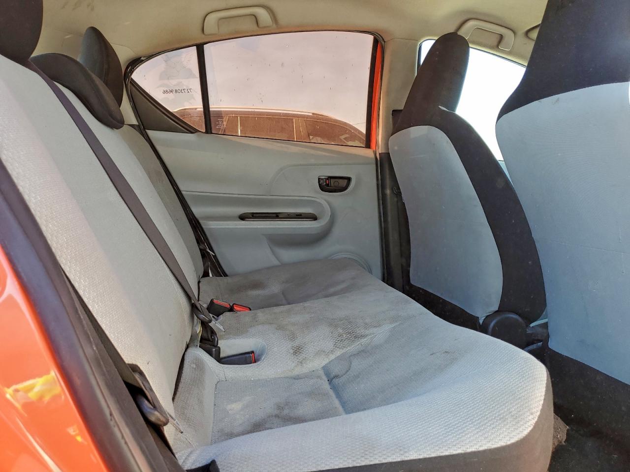 2013 Toyota Prius C VIN: JTDKDTB33D1052227 Lot: 96212305