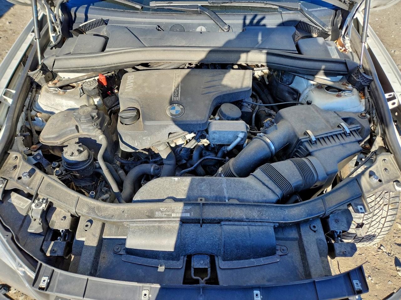 2014 BMW X1 xDrive28I VIN: WBAVL1C50EVR94148 Lot: 96111035