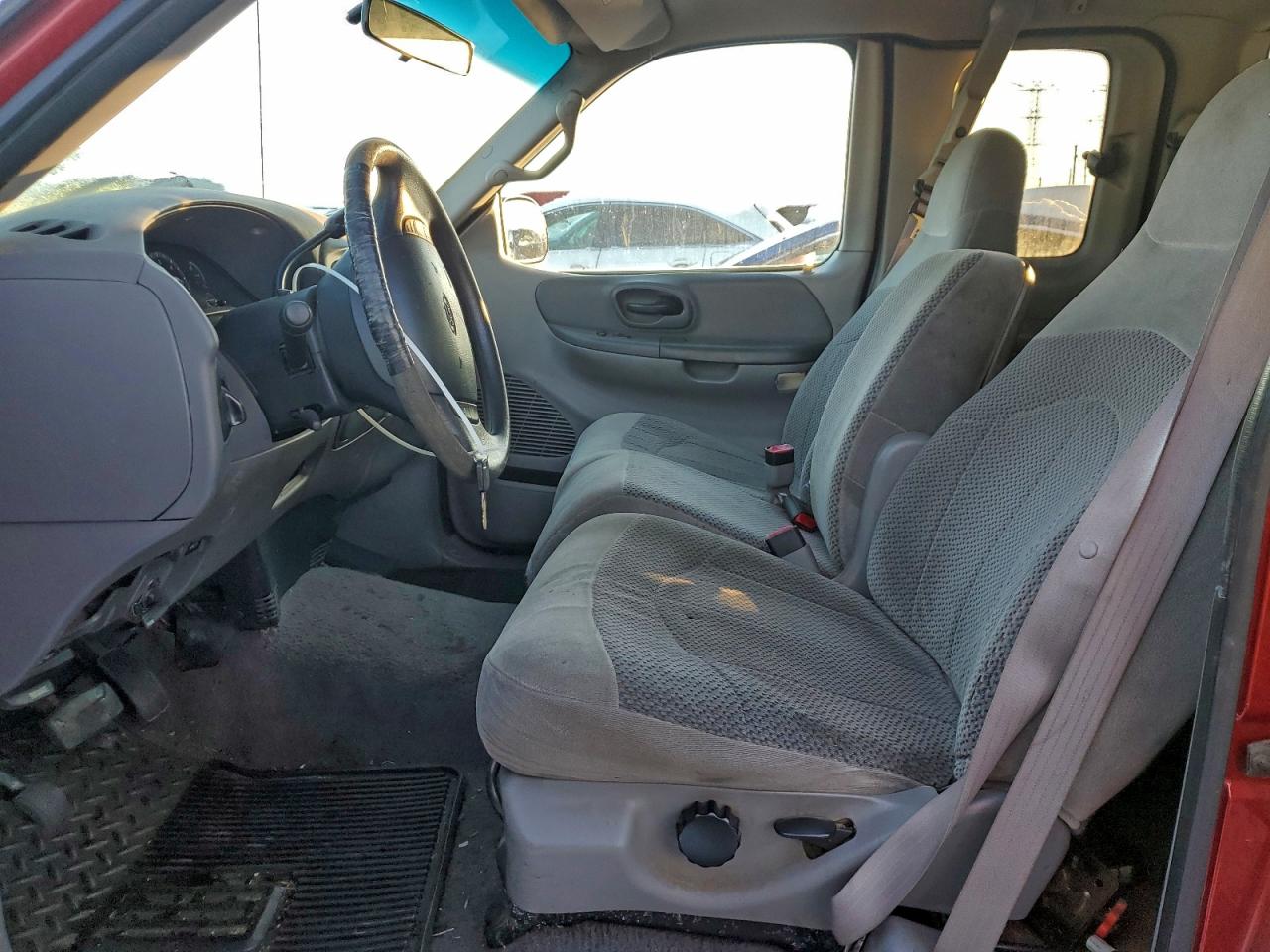 1999 Ford F150 VIN: 1FTRX17W0XNB63862 Lot: 95139655