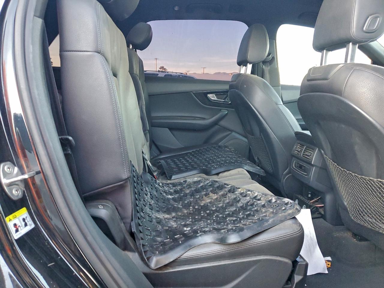 2017 Audi Q7 Premium Plus VIN: WA1LHAF74HD058109 Lot: 94580925