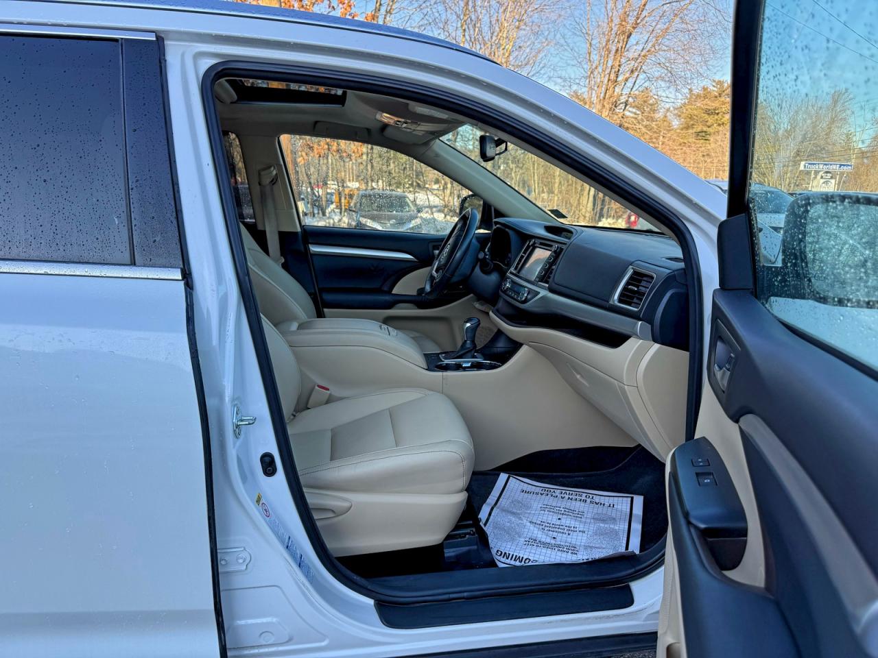 2014 Toyota Highlander Xle VIN: 5TDJKRFH3ES032123 Lot: 97600445