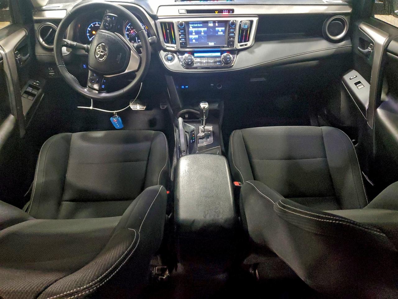 2017 Toyota Rav4 Xle VIN: JTMRFREVXHJ712391 Lot: 96134495