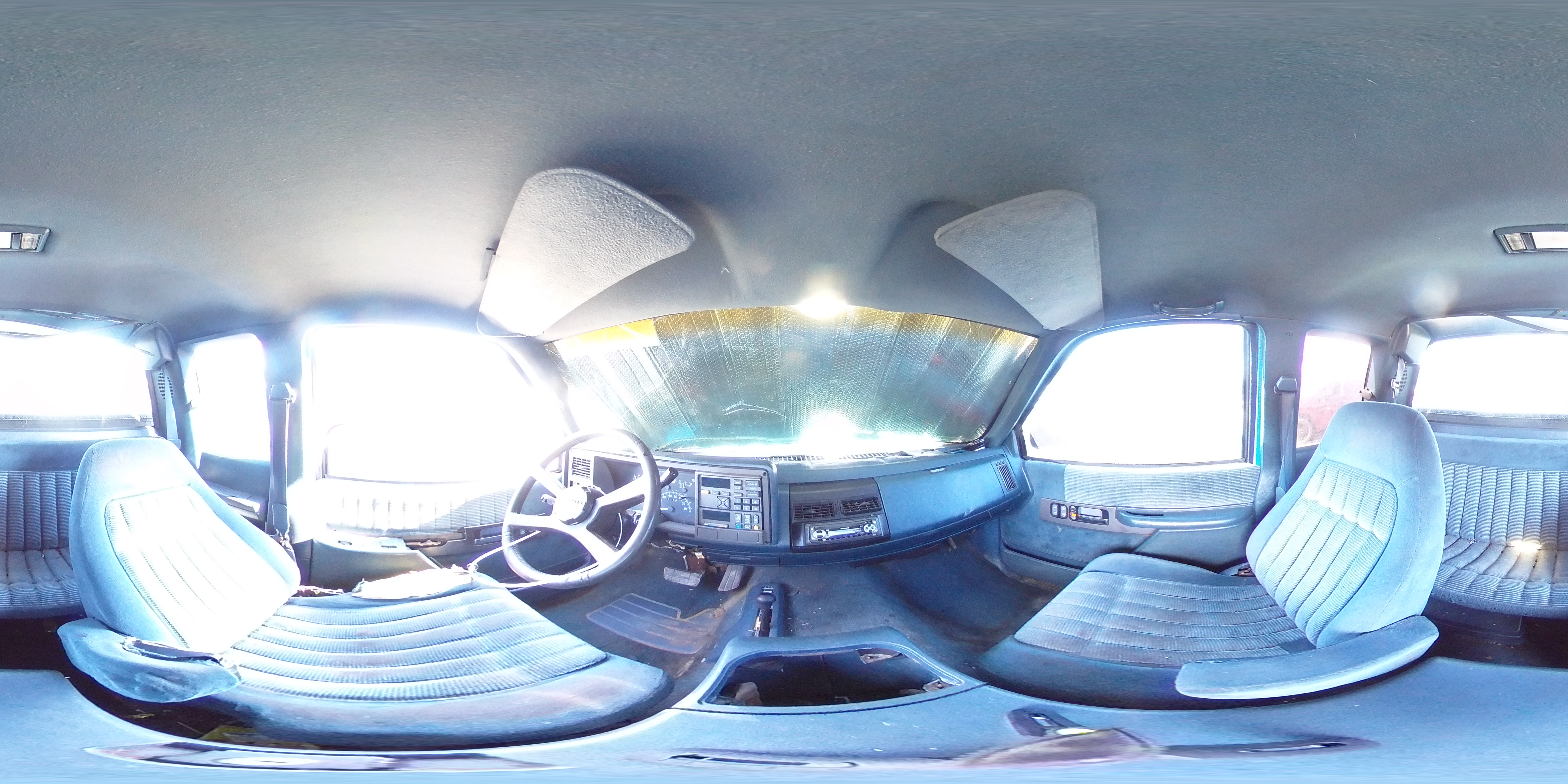 1994 Chevrolet Gmt-400 K1500 VIN: 1GCEK19K8RE276002 Lot: 93942345