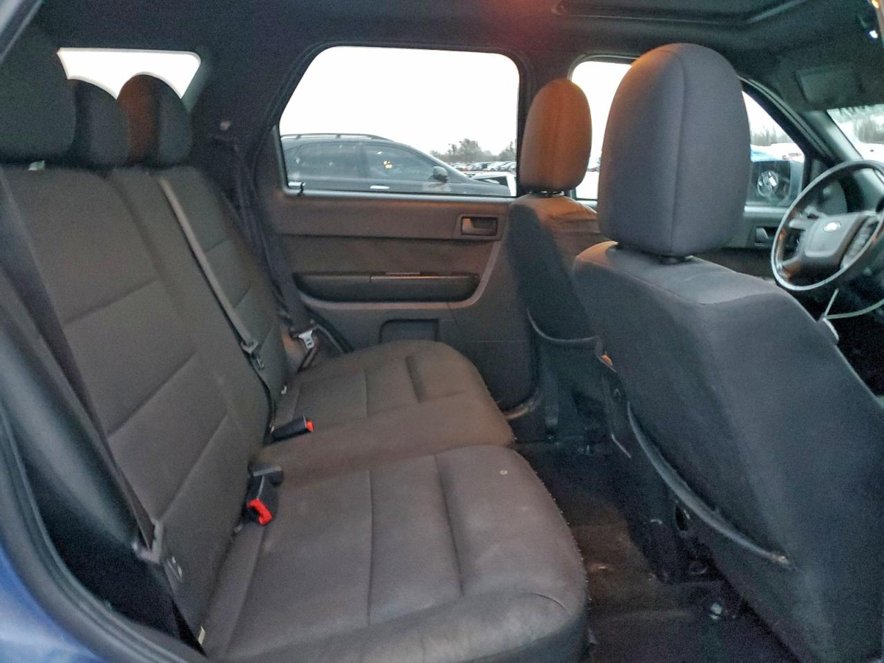2010 Ford Escape Xlt VIN: 1FMCU0D75AKD18237 Lot: 93697395