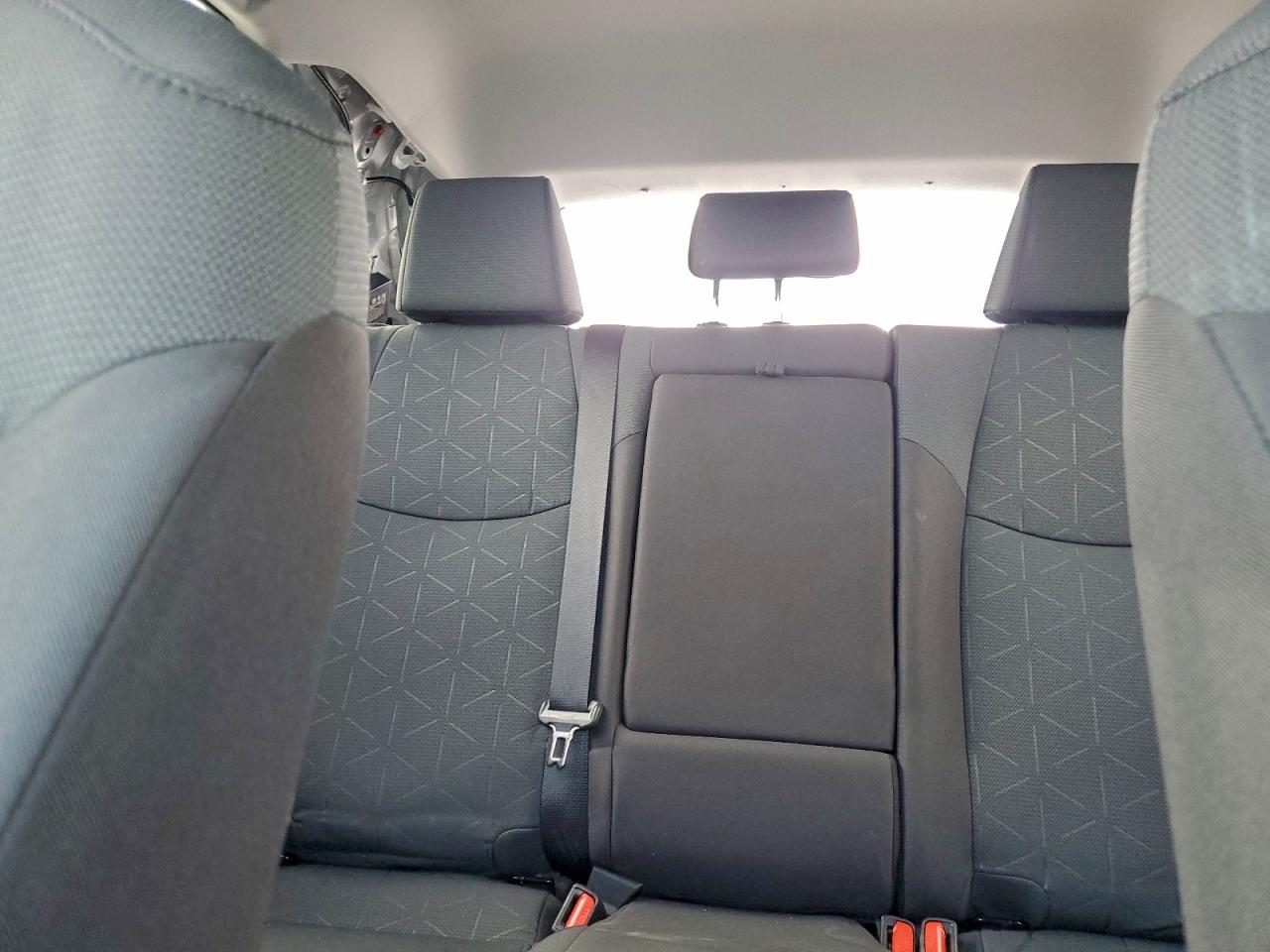 2024 Toyota Rav4 Xle VIN: 2T3RWRFV8RW251404 Lot: 96033895