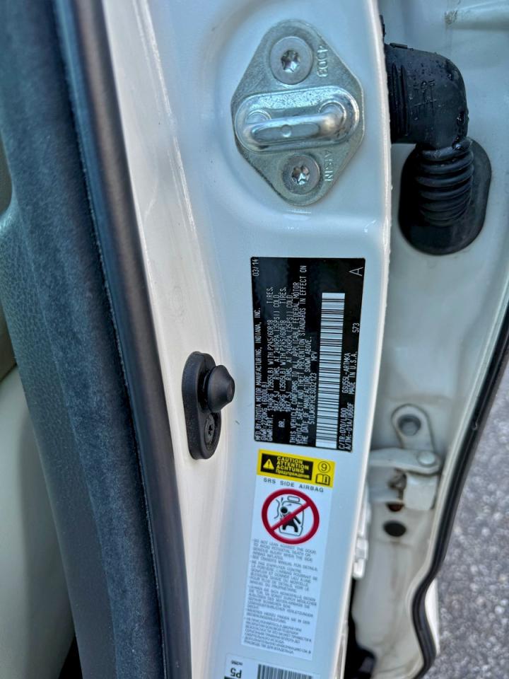 2014 Toyota Highlander Xle VIN: 5TDJKRFH3ES032123 Lot: 97600445