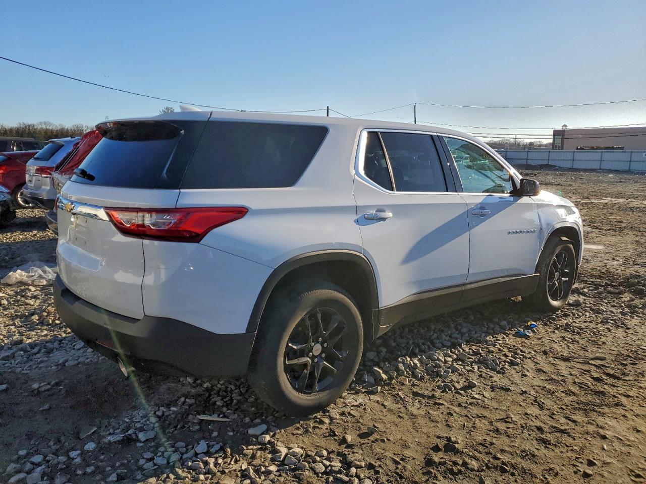 2019 Chevrolet Traverse Ls VIN: 1GNERFKWXKJ101714 Lot: 97992065