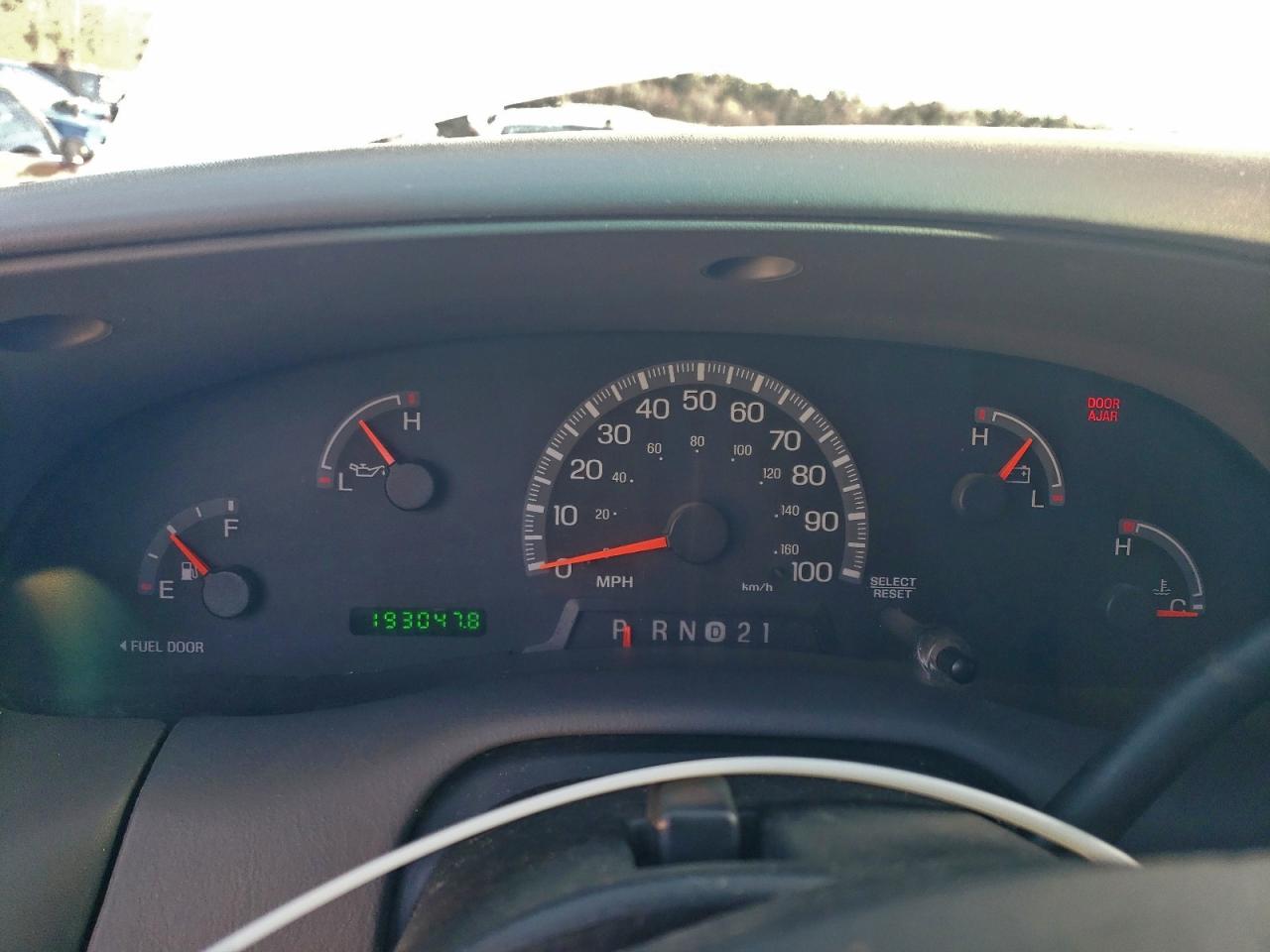 2002 Ford F150 VIN: 1FTRF18LX2NB05774 Lot: 94270525