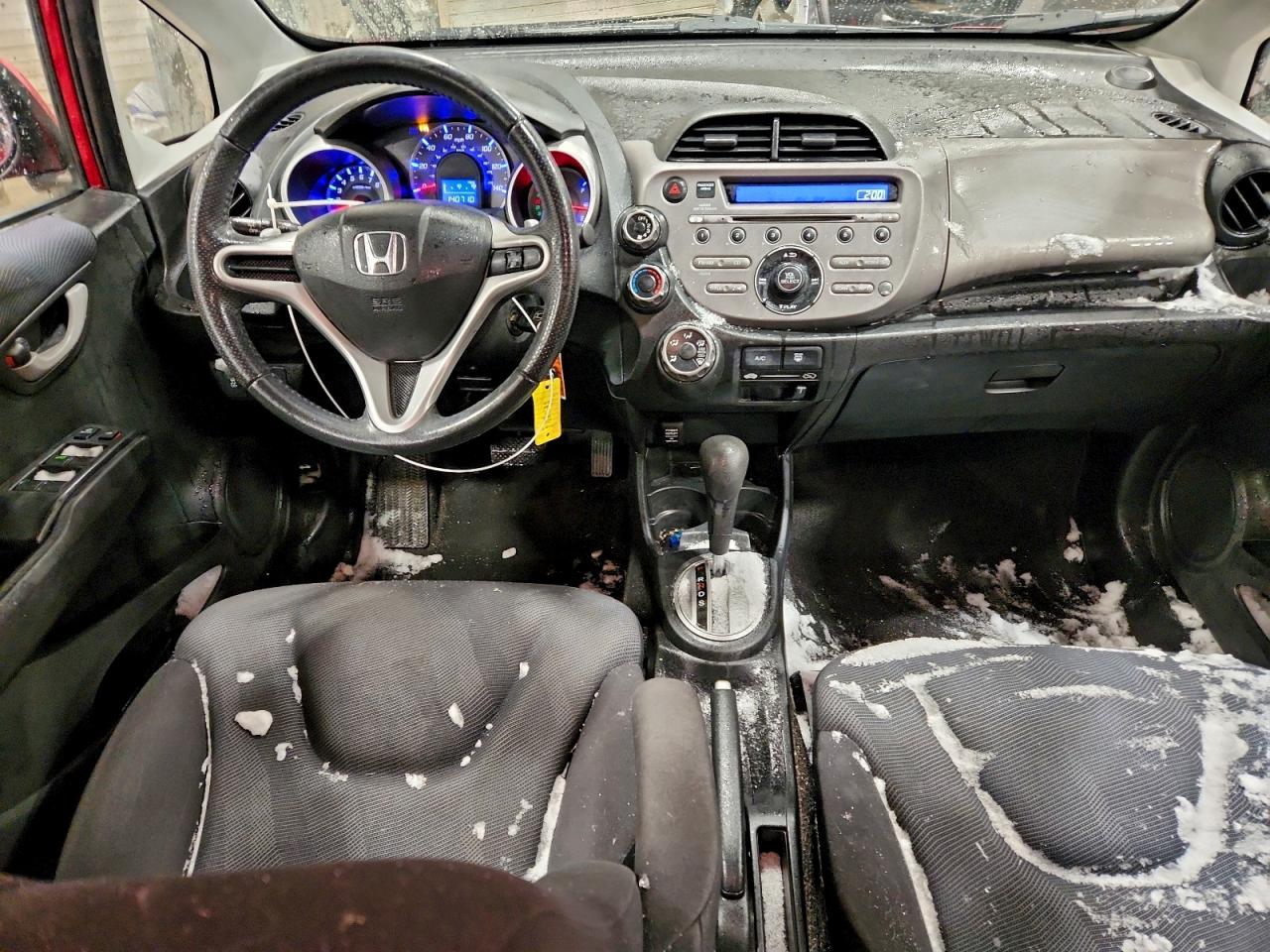 2011 Honda Fit Sport VIN: JHMGE8H5XBC001557 Lot: 94670055