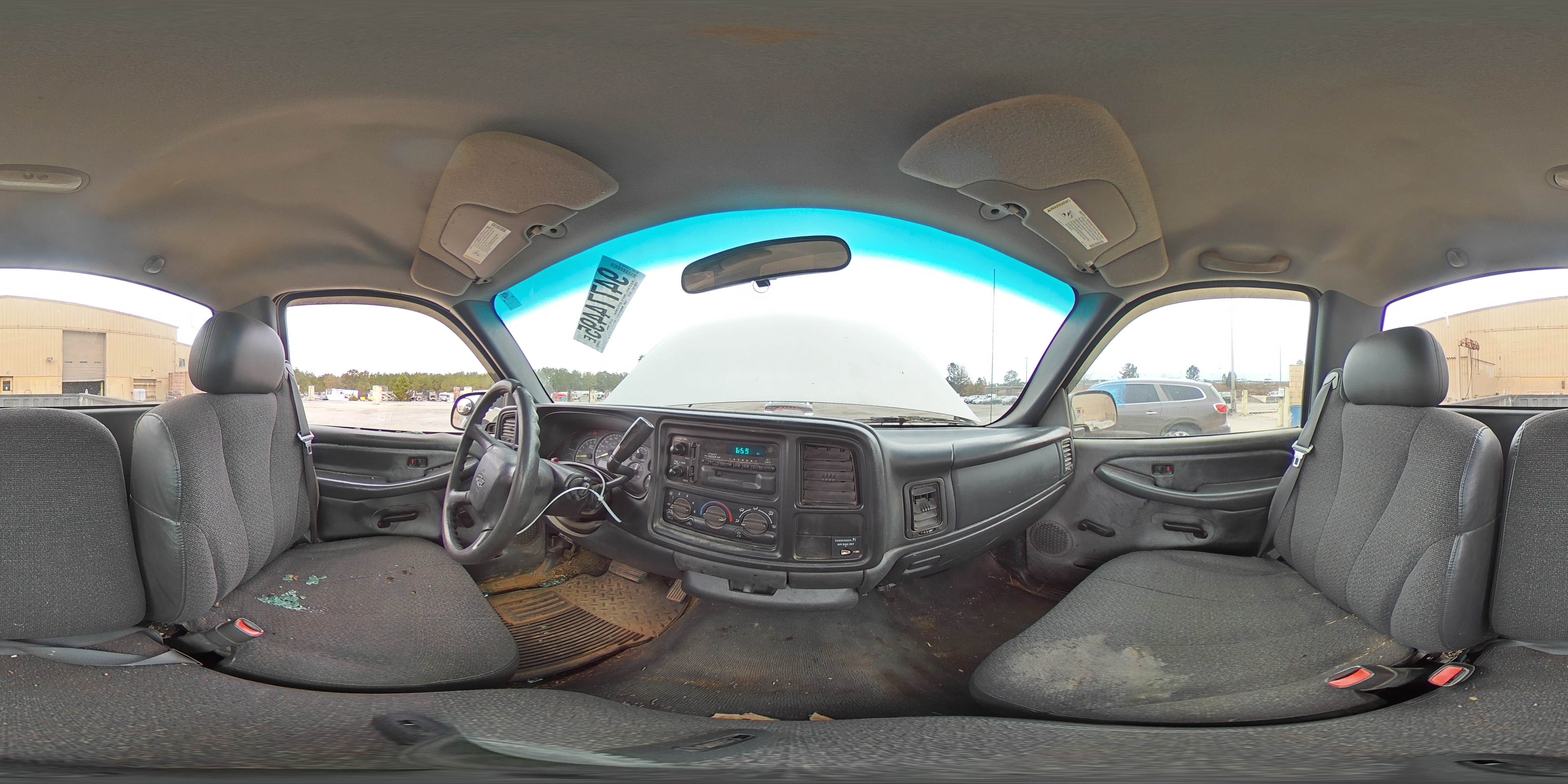 1999 Chevrolet Silverado C1500 VIN: 1GCEC14W4XZ189775 Lot: 94774495