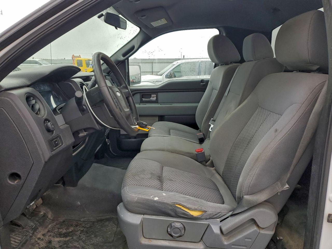 2013 Ford F150 VIN: 1FTNF1CF2DKE07225 Lot: 93843145