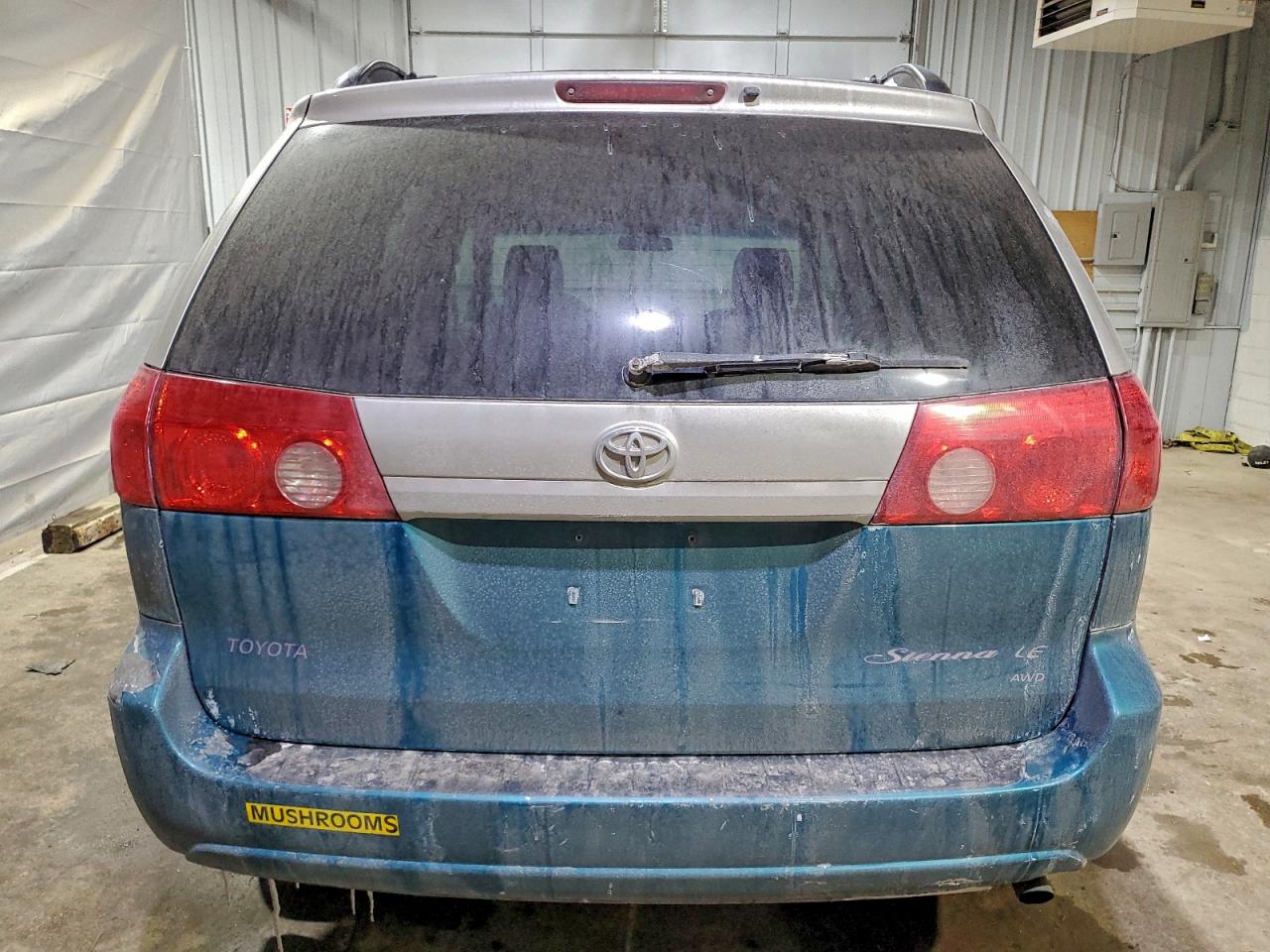 2010 Toyota Sienna Le VIN: 5TDJK4CC6AS029335 Lot: 95475145