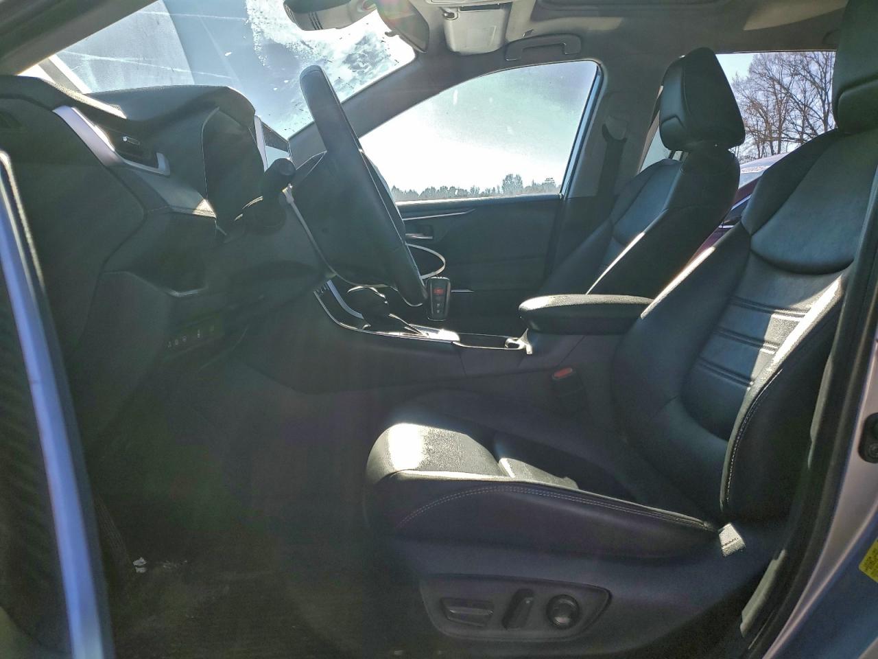 2023 Toyota Rav4 Xle Premium VIN: 2T3A1RFV1PC354092 Lot: 94862355