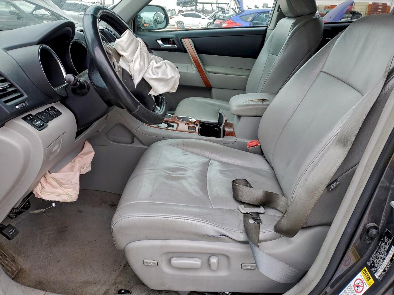 2010 Toyota Highlander Limited VIN: 5TDDK3EHXAS008245 Lot: 94682225