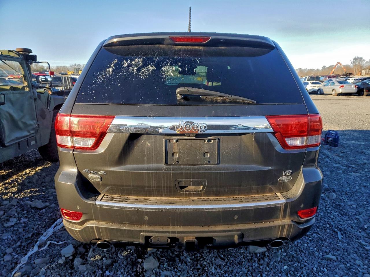 2011 Jeep Grand Cherokee Overland VIN: 1J4RR6GT3BC647696 Lot: 95151445