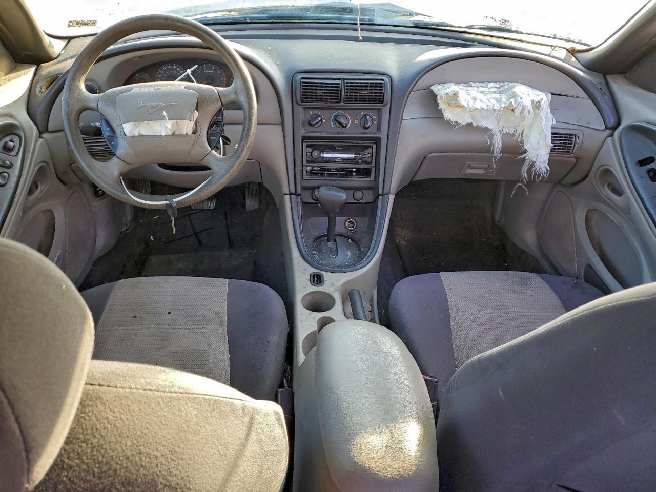 2004 Ford Mustang VIN: 1FAFP406X4F139627 Lot: 96395475