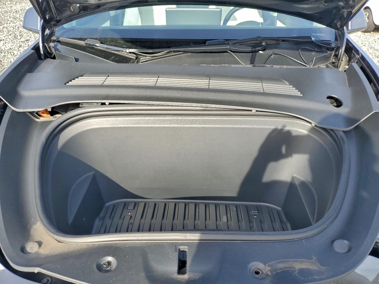 2021 Tesla Model Y VIN: 5YJYGDEE2MF257355 Lot: 95670705