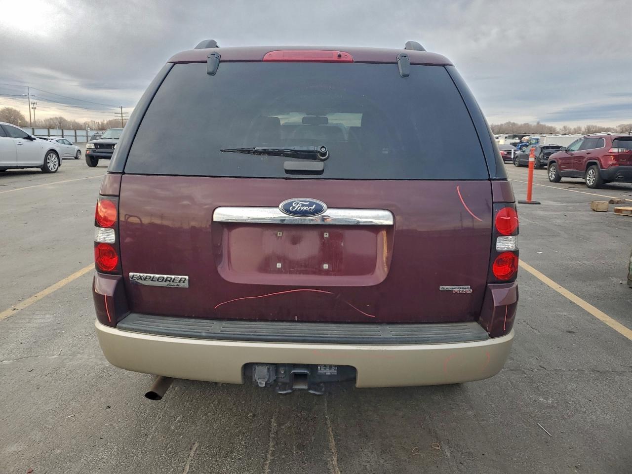 2007 Ford Explorer Eddie Bauer VIN: 1FMEU74847UB31837 Lot: 96203505