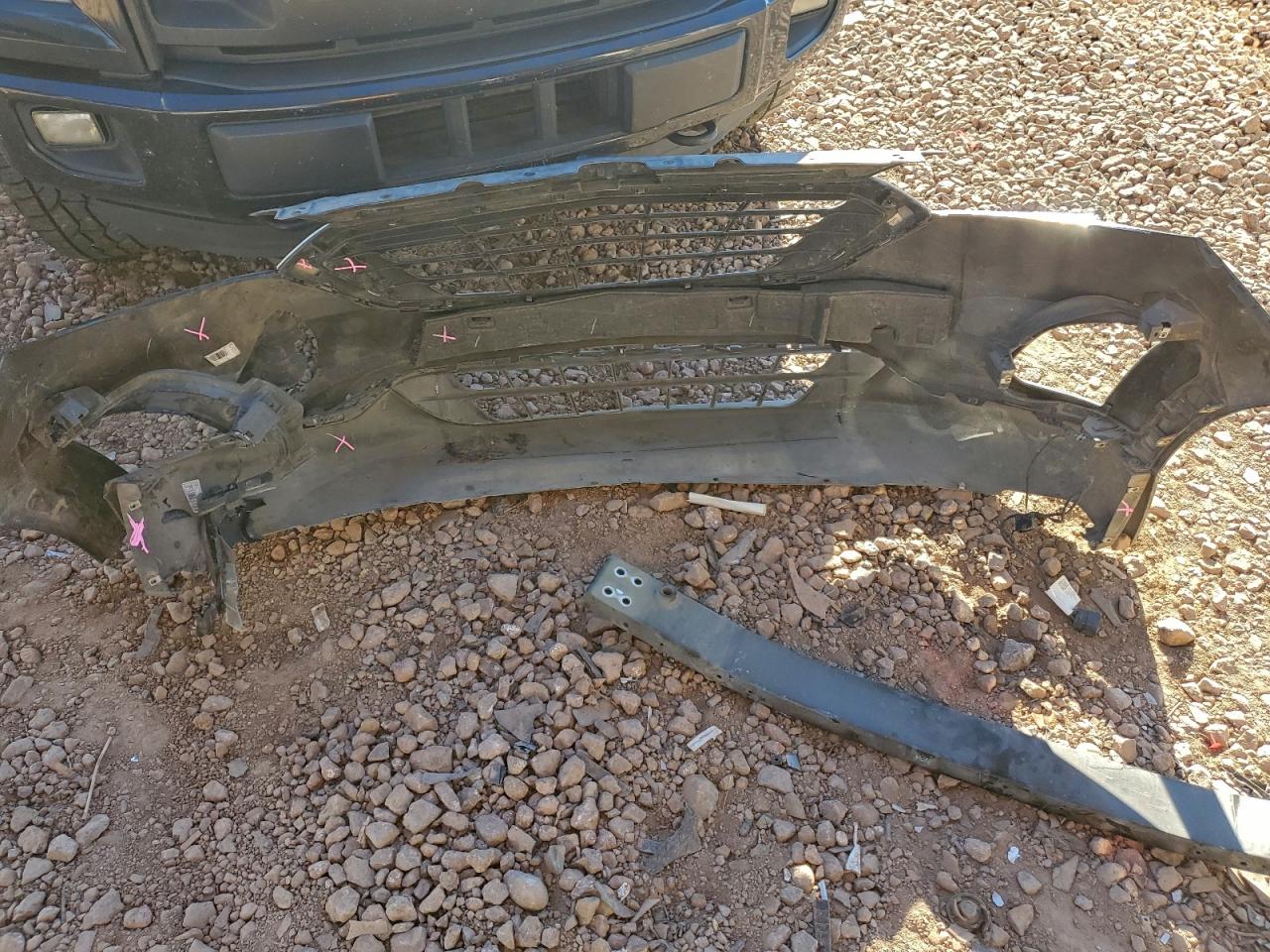 2020 Chevrolet Equinox Lt VIN: 2GNAXVEX0L6223760 Lot: 95475365