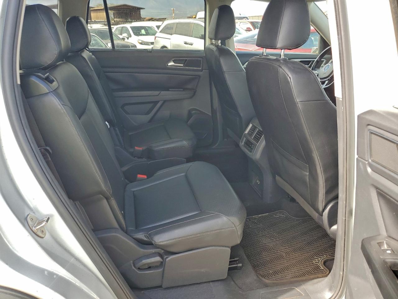 2019 Volkswagen Atlas Sel VIN: 1V2RR2CA8KC604165 Lot: 97210735