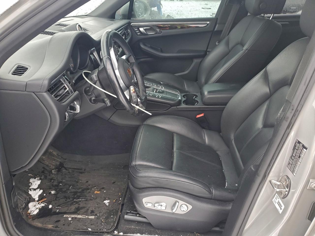 2021 Porsche Macan S VIN: WP1AB2A5XMLB33095 Lot: 95545695