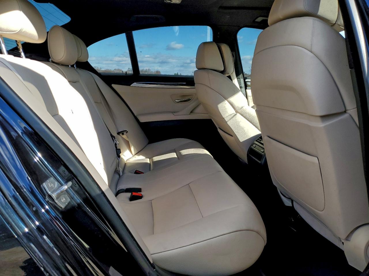 2013 BMW 550 Xi VIN: WBAFU9C52DDY71438 Lot: 96732385