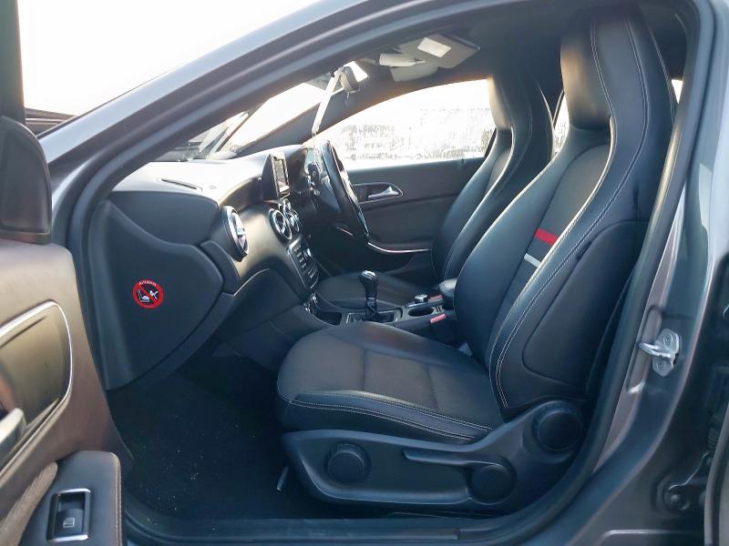 2013 MERCEDES-BENZ A CLASS A180 CDI BLUEEFFICIENCY SE 5DR