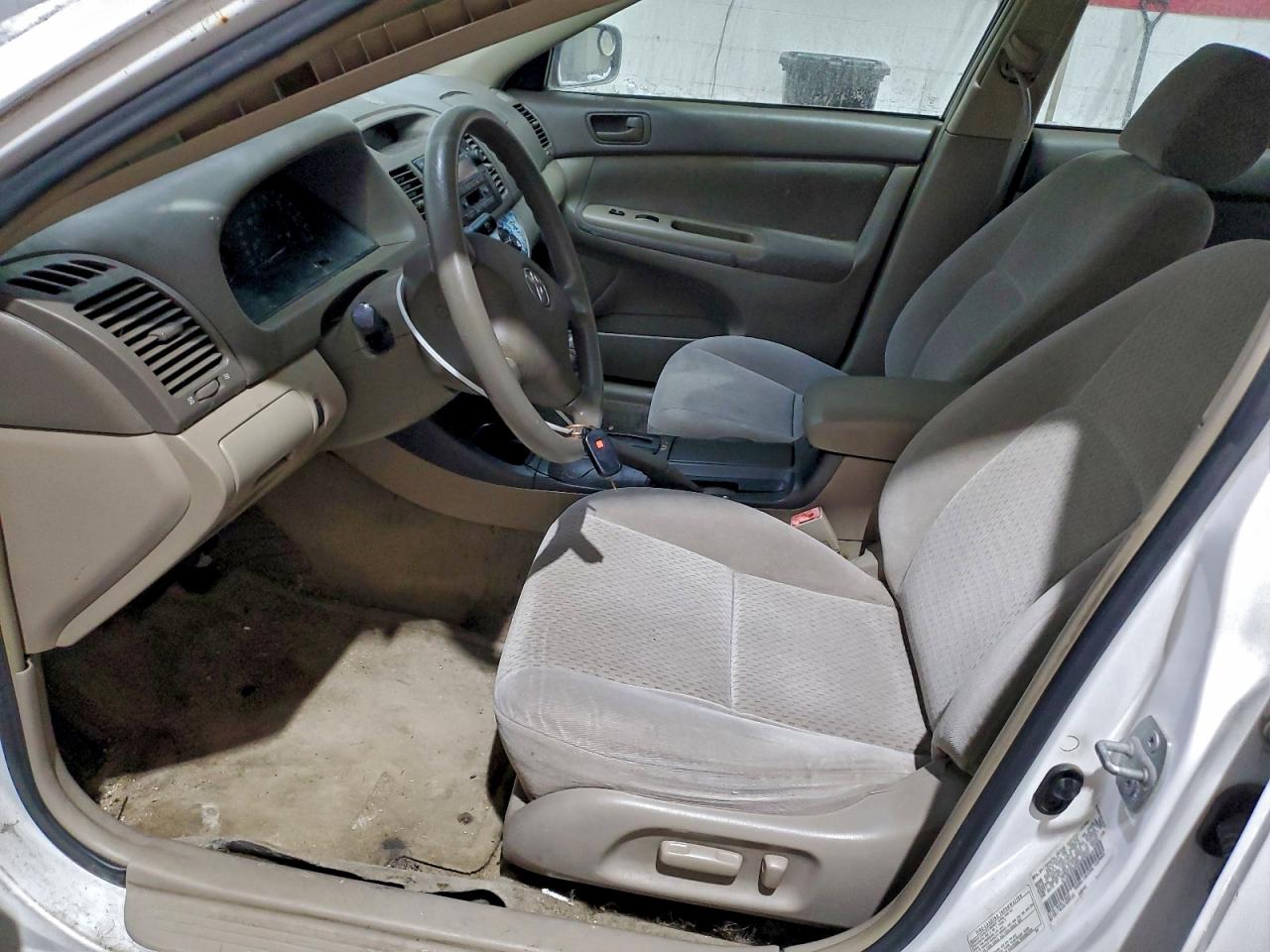 2003 Toyota Camry Le VIN: 4T1BE32K03U229507 Lot: 95835805